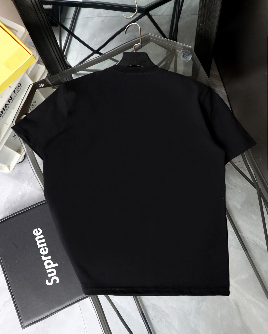 DSQUARED2 DSQ2 Maple Leaf Logo Black T-Shirt