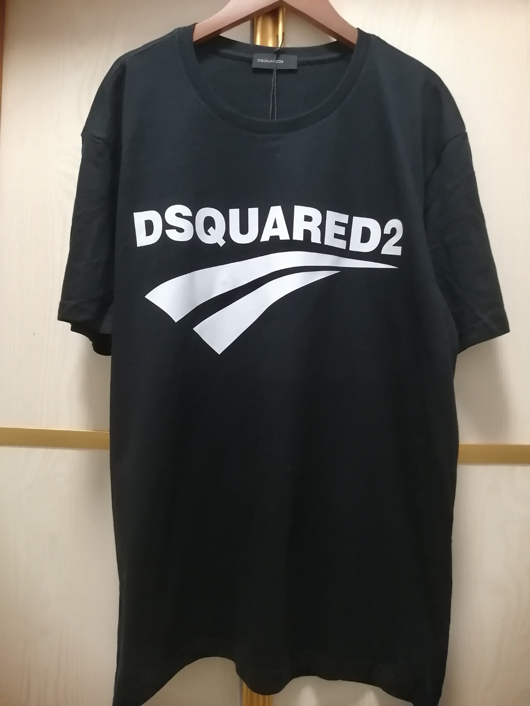 DSQUARED2 Classic Logo with Graphic Accent Black T-Shirt