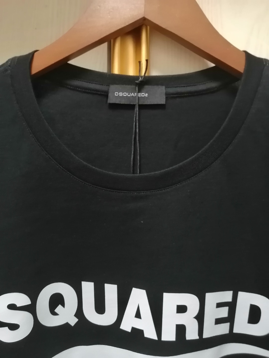DSQUARED2 Classic Logo with Graphic Accent Black T-Shirt