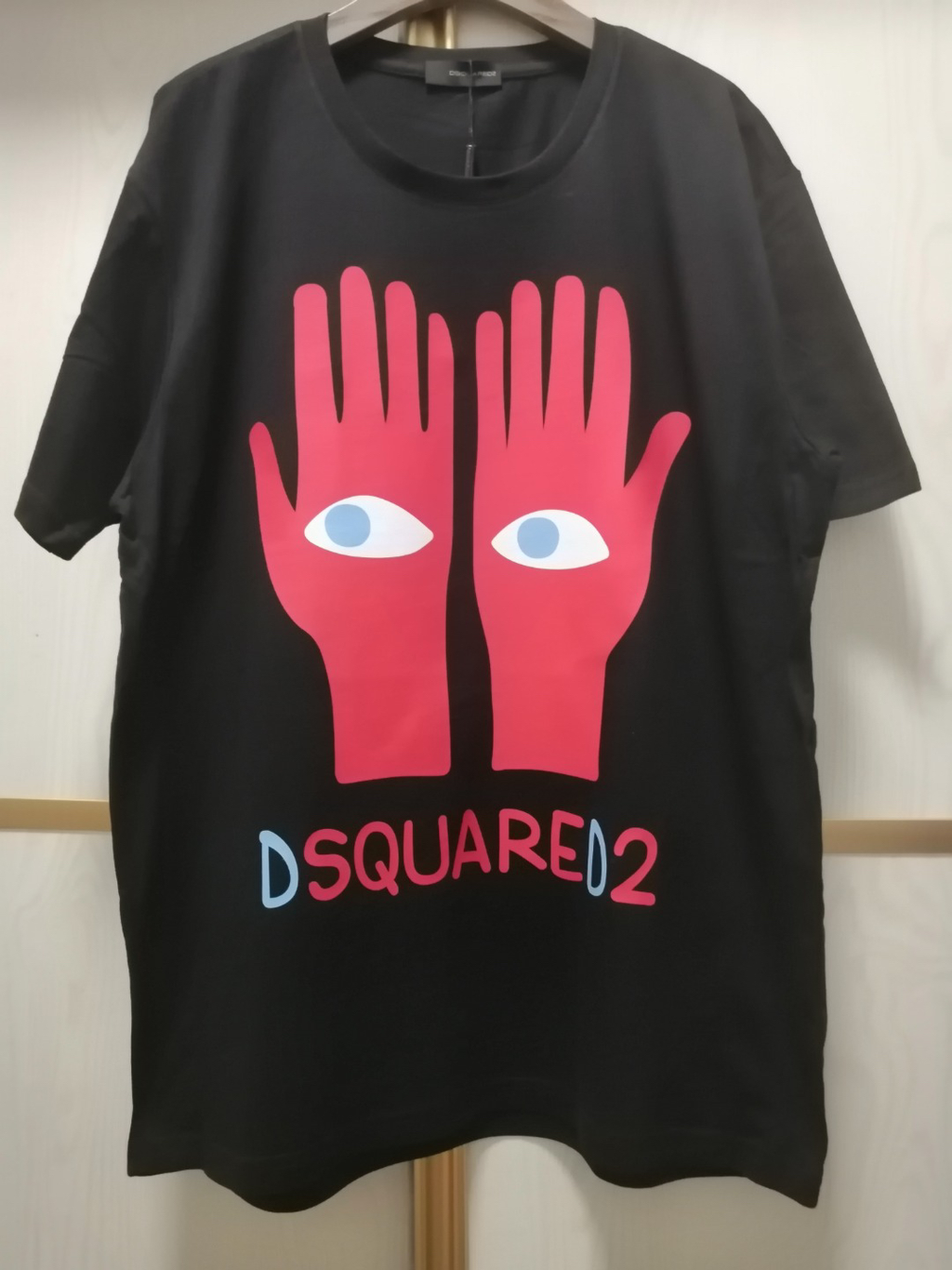 DSQUARED2 Hand & Eye Graphic Black T-Shirt