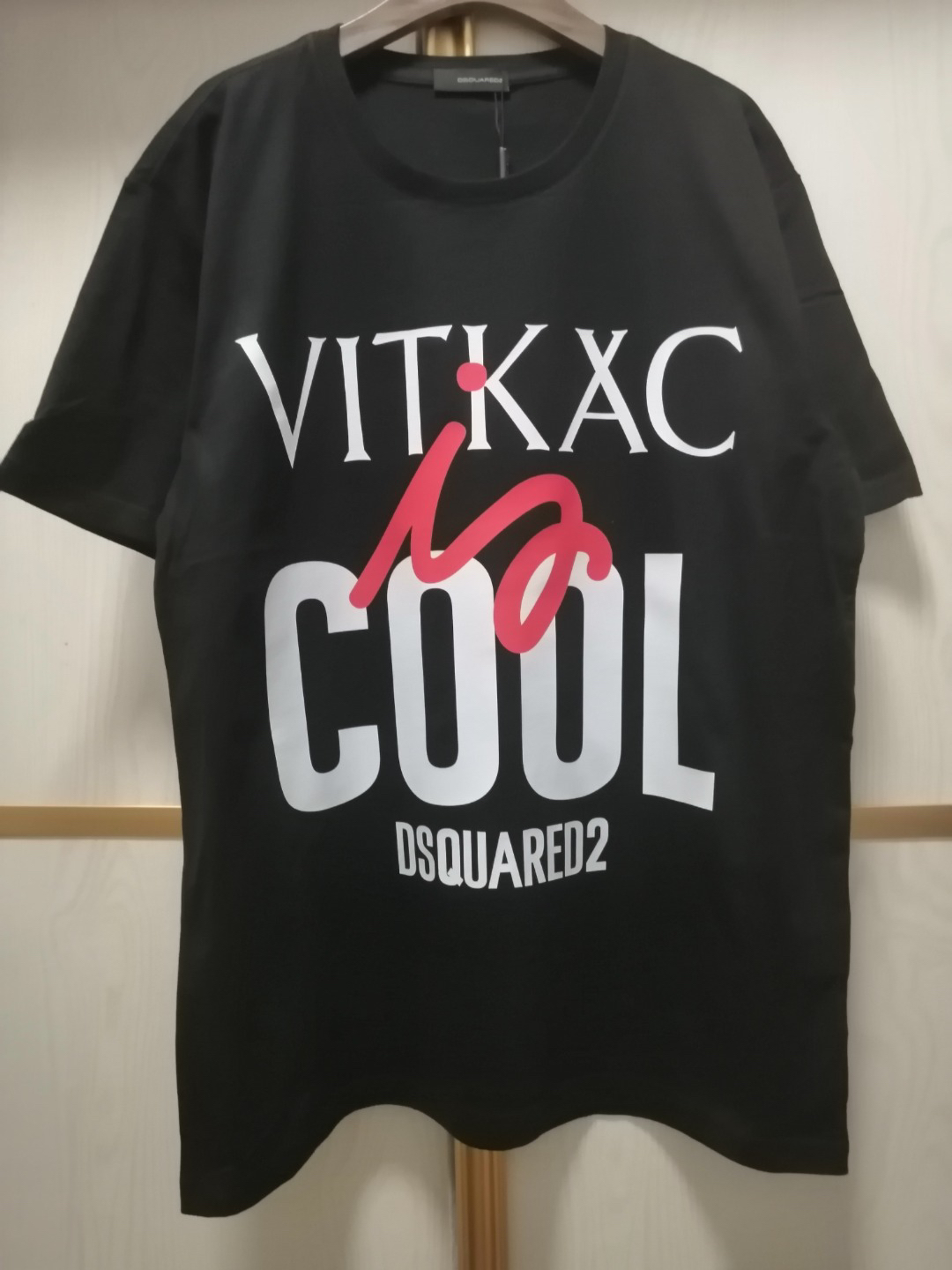DSQUARED2 "It’s Cool" Slogan Black T-Shirt