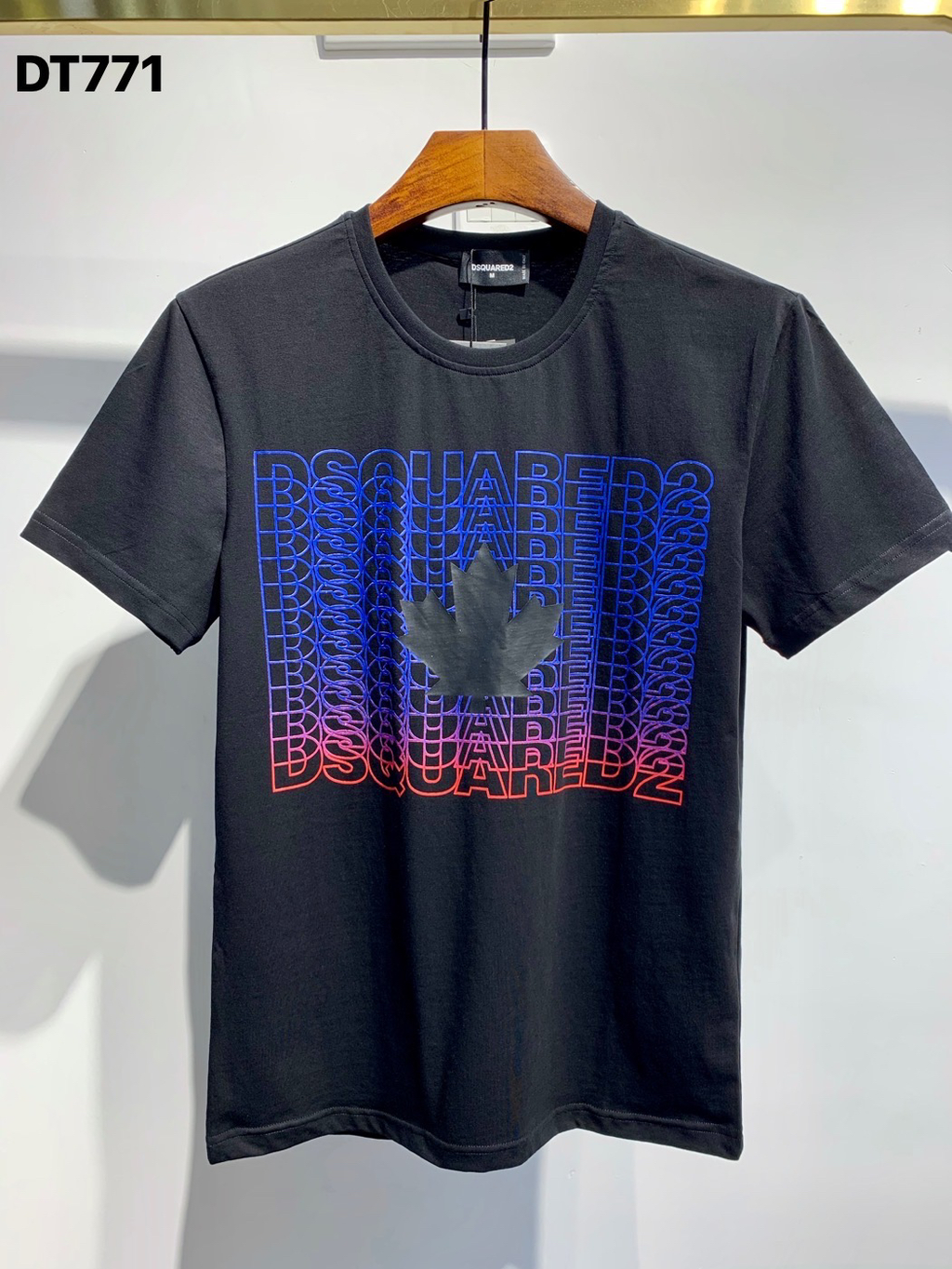 DSQUARED2 Gradient Maple Leaf Repeat Logo T-Shirt