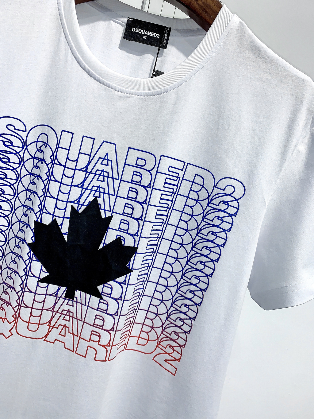 DSQUARED2 Gradient Maple Leaf Repeat Logo T-Shirt