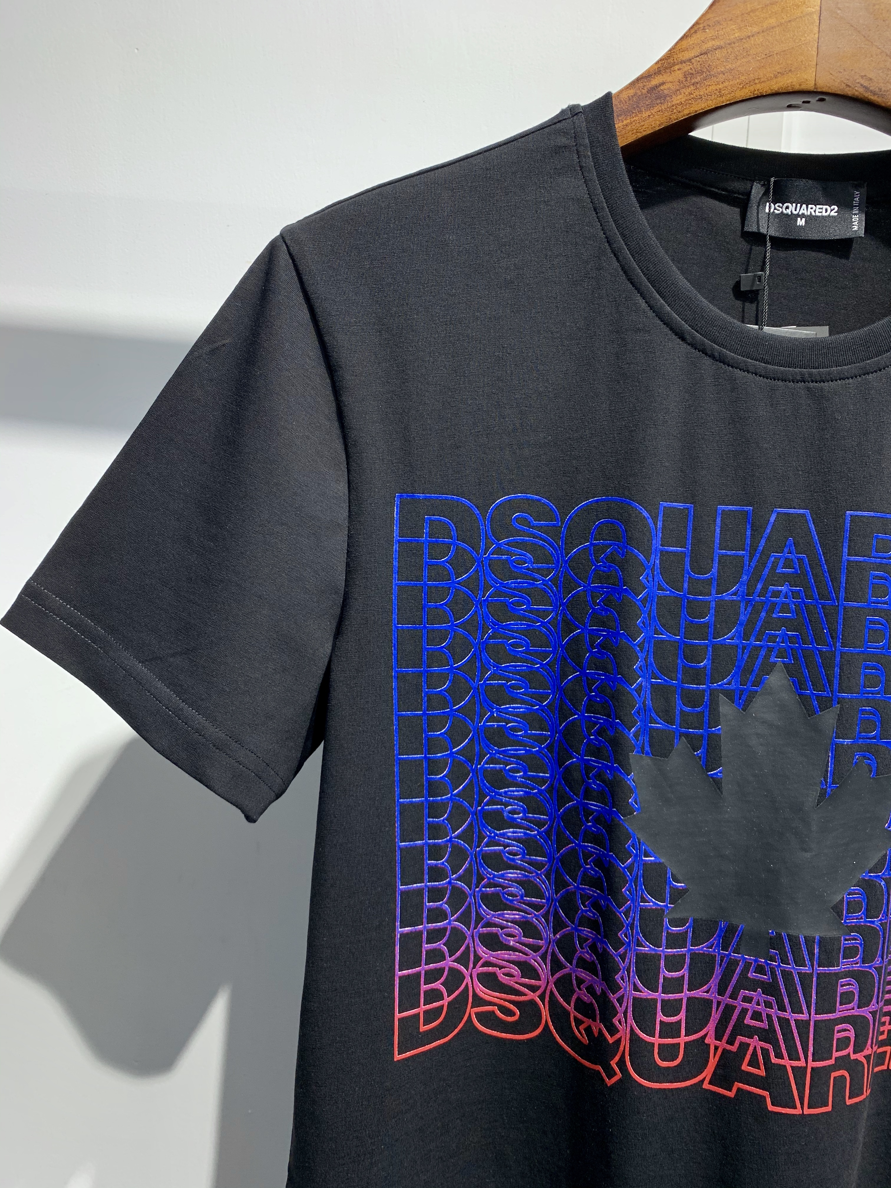 DSQUARED2 Gradient Maple Leaf Repeat Logo T-Shirt