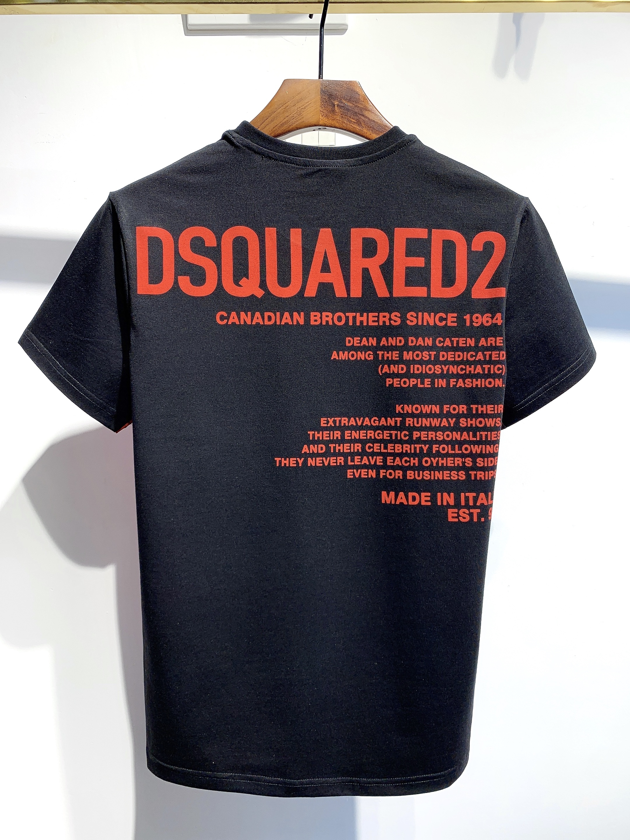 DSQUARED2 Oversized Maple Leaf Print T-Shirt