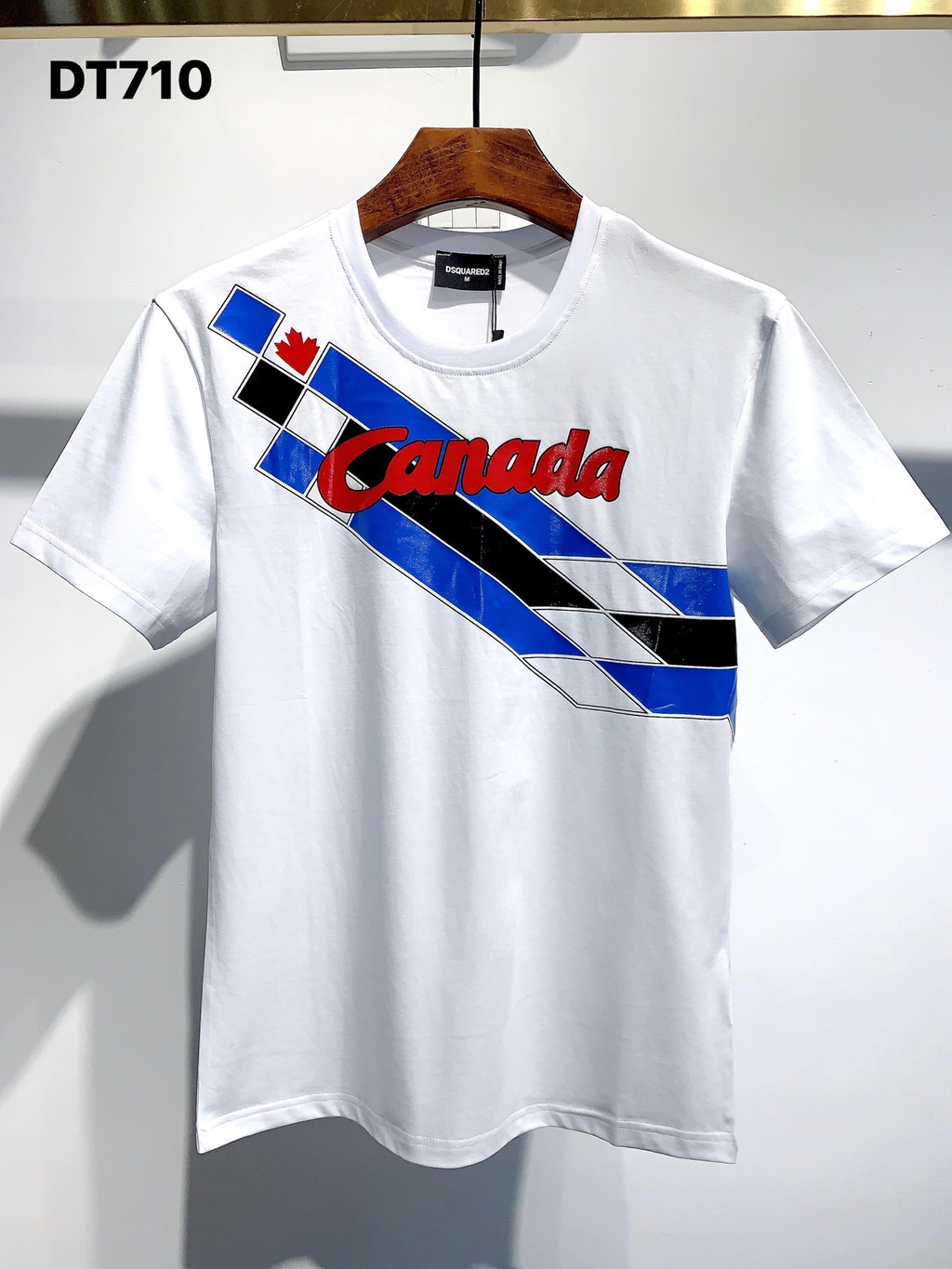 DSQUARED2 Maple Leaf Logo Black T-Shirt