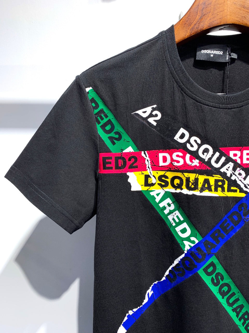 DSQUARED2 Men's Multicolor Cross Logo Print Crew Neck T-Shirt – Premium Cotton Streetwear Tee